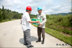 兴凯湖电业局：局工会开展防暑降温慰问活动