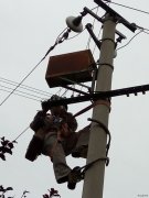 电力工人了不起!