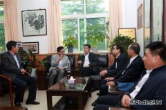 公司党委书记郭宝辉深入“两学一做”联系点下石节矿调研指导