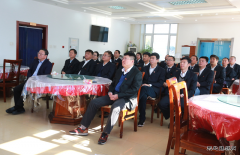 兴凯湖电业局：组织全局干部职工集中收听收看党的十九大盛况