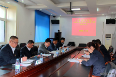 兴凯湖电业局：召开党委理论学习中心组第八次集中学习会