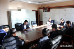 兴凯湖电业局：生产支部组织各部门学习《23条》和事故快报