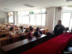 高山煤矿：“以培促学”提升财务人员业务水平