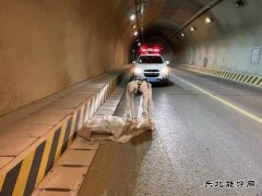 富蕴执法大队：开展常态化疫情防控路面巡查工作