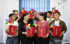 淮北双龙公司：爱心助考礼包 用的是“心” 送的是“暖”