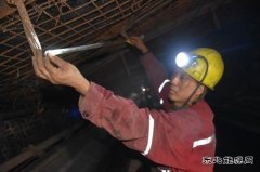 壁后深孔注浆法让巷道固若金汤