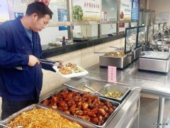 陕西中能煤田有限公司：吃啥班中餐，职工说了算