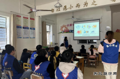 江西大余：垃圾分类 绿色“童”行