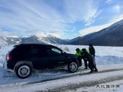 哈巴河执法大队：做好救援服务，守护群众平安出行