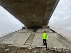 阿勒泰执法支队哈巴河执法大队：雨雪天气排查隐患保安全