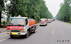 车轮滚滚送油忙