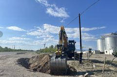 ：Ｖ捶ù蠖：依法拆除非法平交道口  保障公路安全畅通