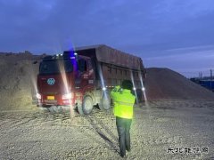 哈巴河执法大队：守护公路安全 超限运输治理在行动